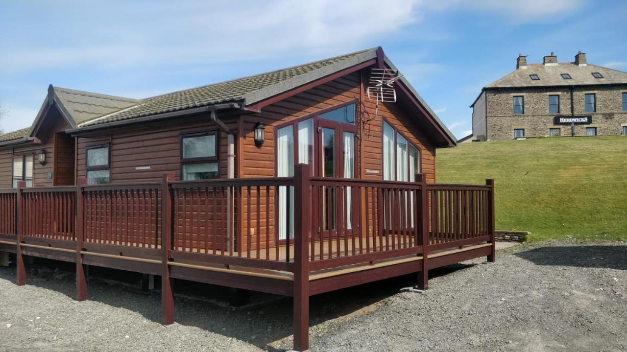 Lake View Lodge 밀롬 외부 사진